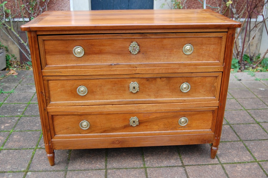 Commode secrtaire d poque Louis XVI en noyer du 18e sicle