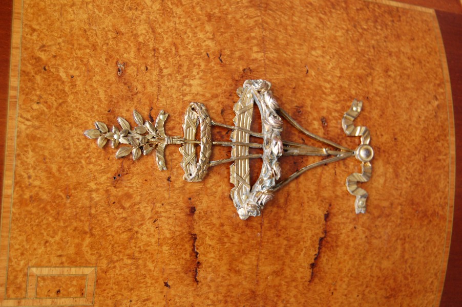 Bureau a caissons Napolon III fin du 19e sicle de style Louis XVI