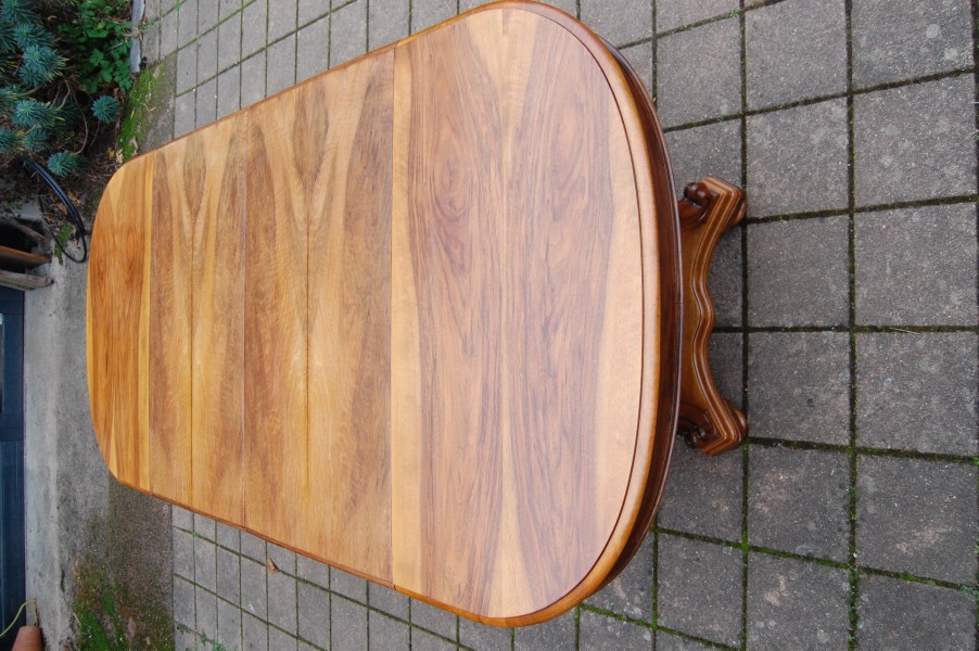 Table d poque Napolon III en noyer fin du 19e sicle avec rallonges 