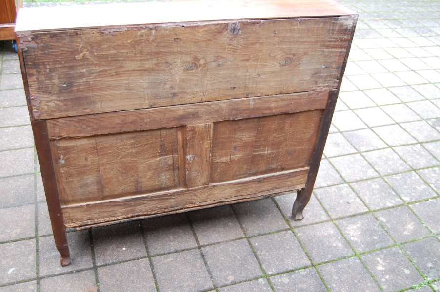 Bureau a pente d poque Louis XV transition LOUIS XVI en noyer du 18e sicle