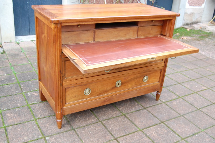 Commode secrtaire d poque Louis XVI en noyer du 18e sicle