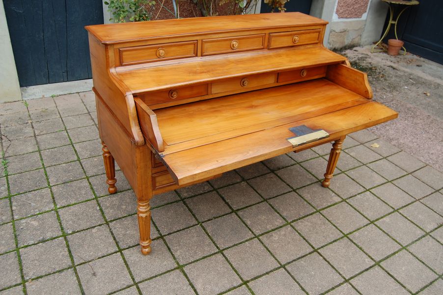 Bureau d poque Louis Philippe en merisier du 19e sicle