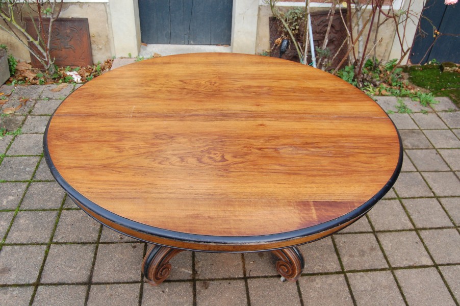 Table d poque Napolon III en noyer fin du 19e sicle avec rallonges 