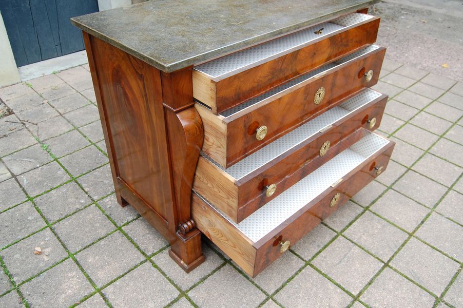 Commode d poque restauration Louis Philippe en noyer du 19e sicle