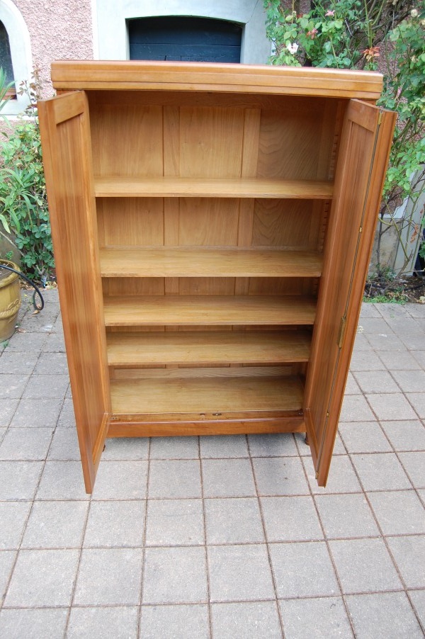 Biblioth�que armoire Napol�on III en noyer fin du 19e si�cle