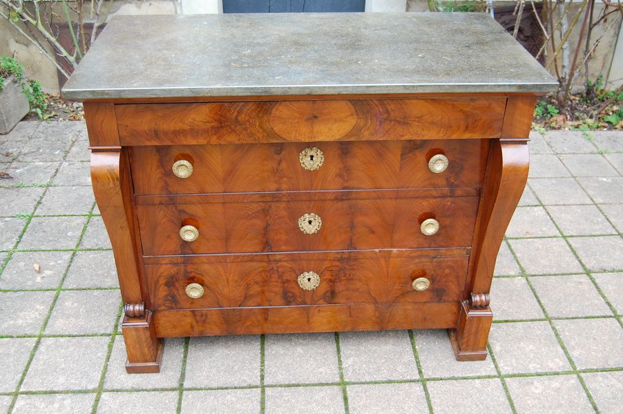 Commode d poque restauration Louis Philippe en noyer du 19e sicle