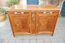 Buffet Louis XV en merisier du 19e si�cle
