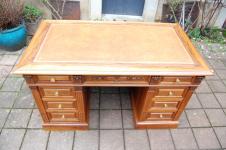 Bureau a pente d poque Louis XV transition LOUIS XVI en noyer du 18e sicle