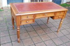 Bureau Louis Philippe en noyer fin du 19e sicle