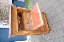 Secr�taire d �poque Louis Philippe en noyer du 19e si�cle